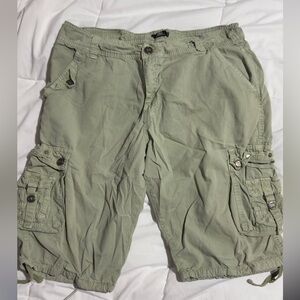 🍀 Benjamin Black • BB• mint green cargo shorts
